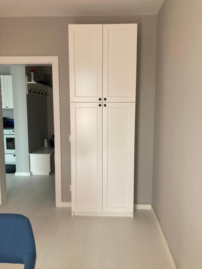 Apartamentul Max, Practic Si Confortabil Орадя Экстерьер фото