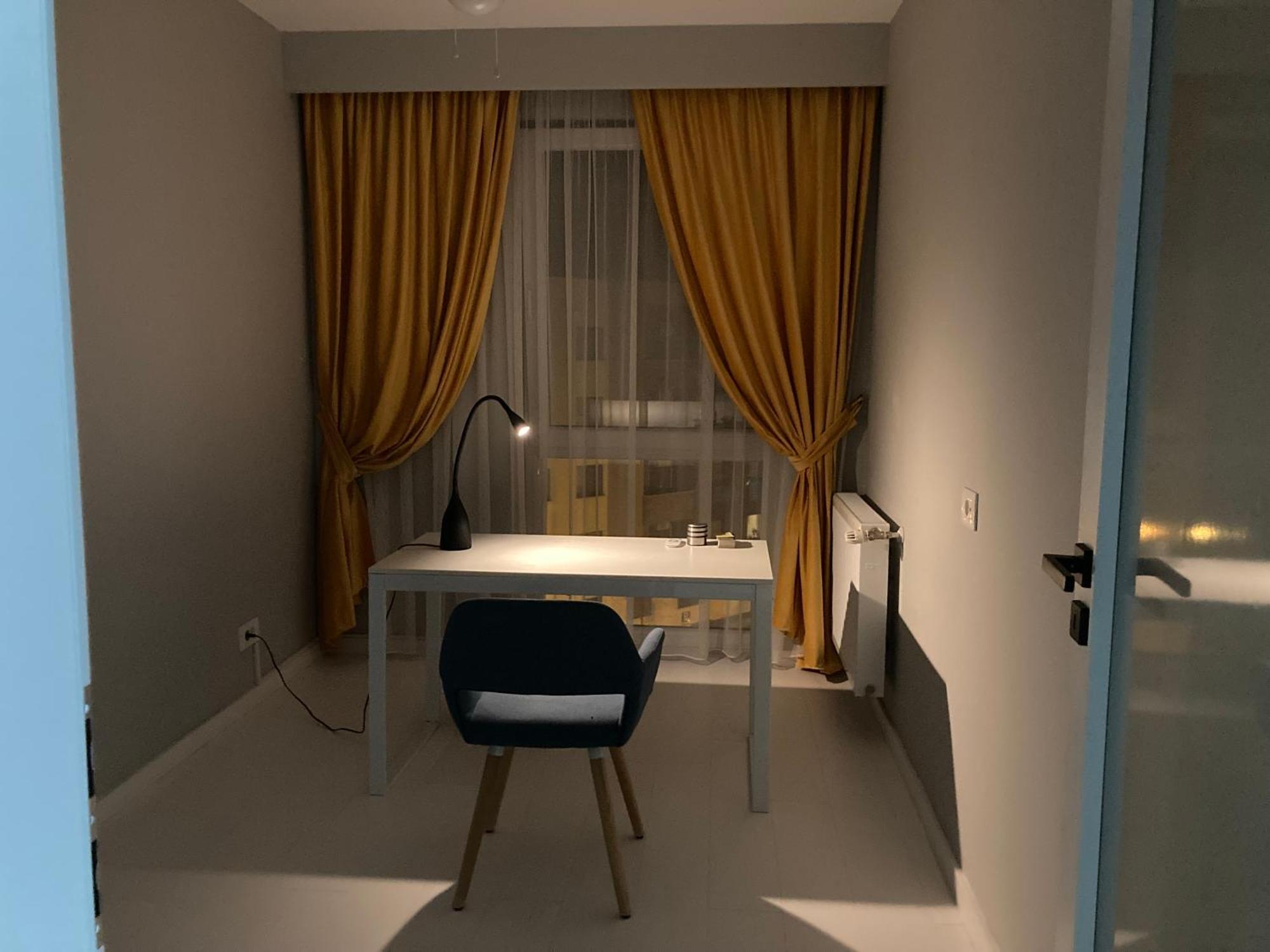 Apartamentul Max, Practic Si Confortabil Орадя Экстерьер фото