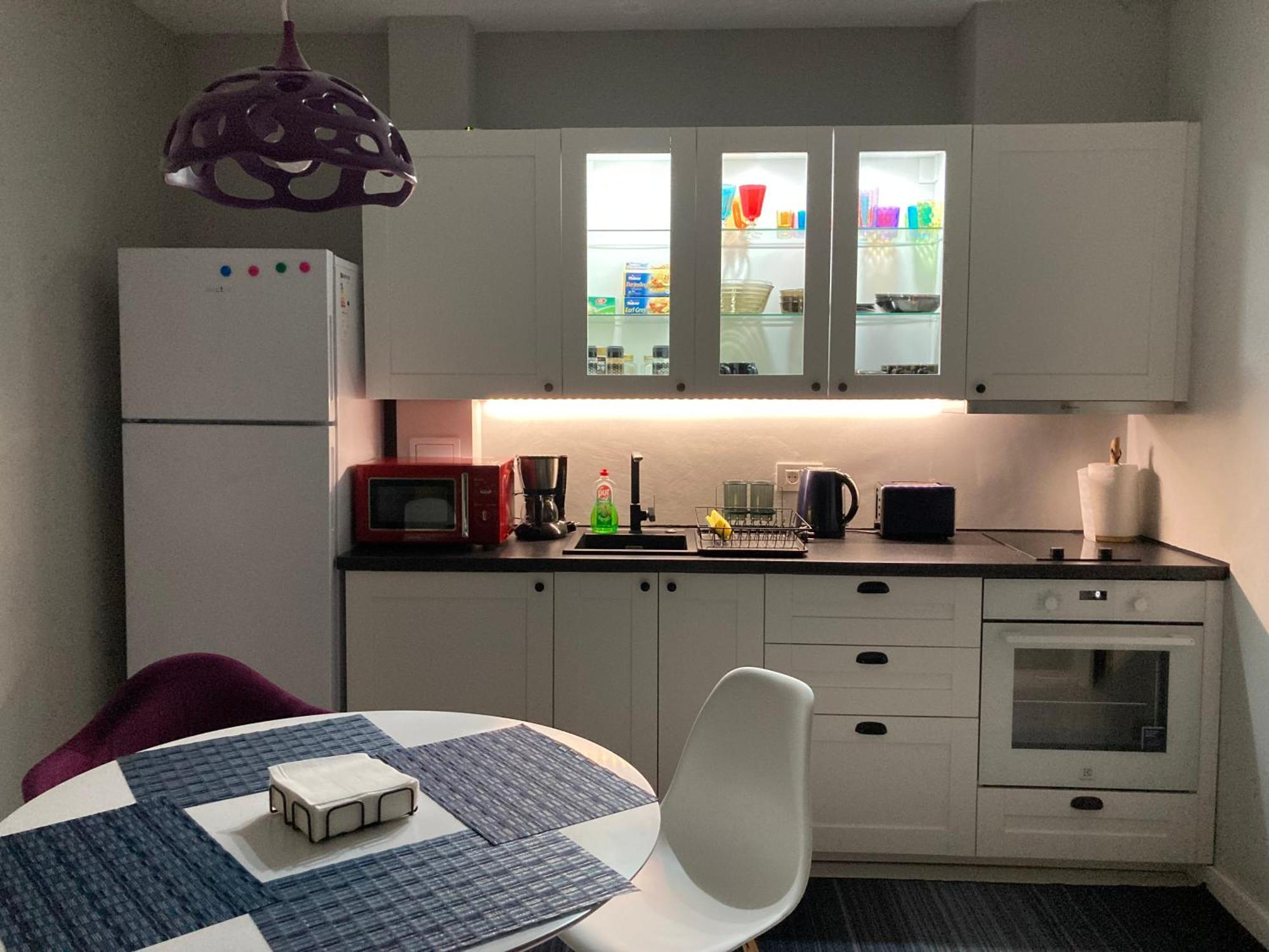 Apartamentul Max, Practic Si Confortabil Орадя Экстерьер фото